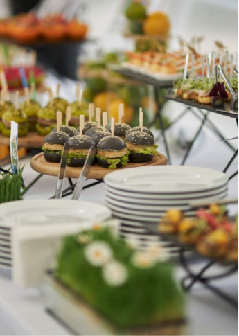 Banqueting environment layout